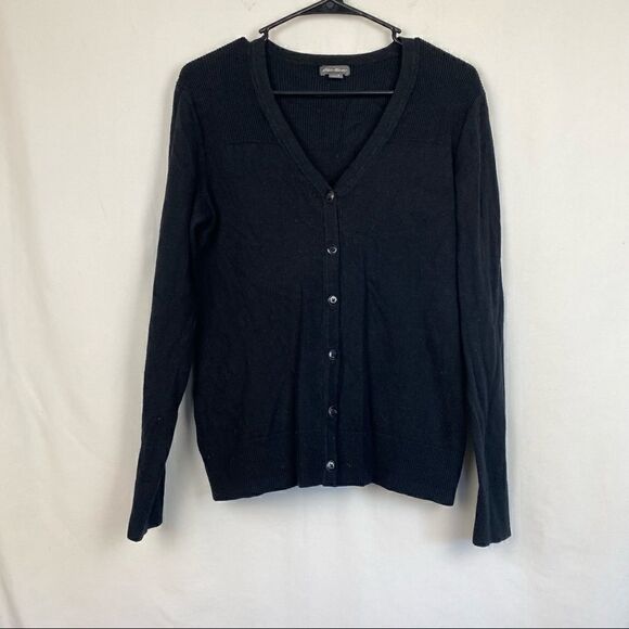 Eddie Bauer Womens cardigan   - Picture 3 of 6